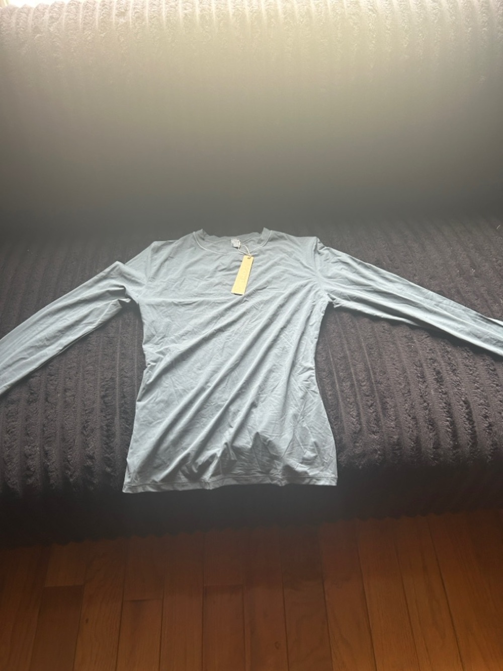 Skims Fits Everybody Long Sleeve TShirt • NWT •Never Worn •Zircon (Blue) • Small